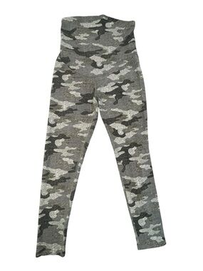 Sonoma Everyday Maternity Legging Gray Camo Medium NWT Stretch Yogo Activewear